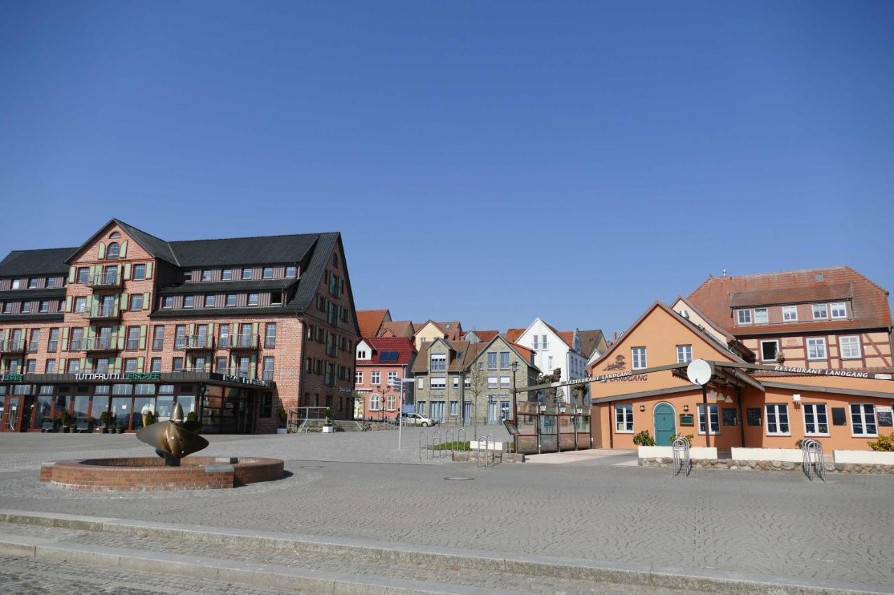 Ferienwohnung "Waren Am Hafen" Objekt-Id 11992-8 Exterior foto